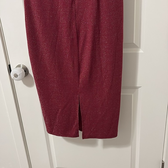 NWT Women’s Red Dress - Picture 6 of 9